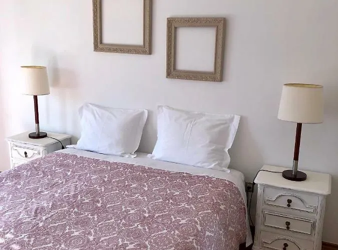 Lines Of Wellignton * Торреш-Ведраш